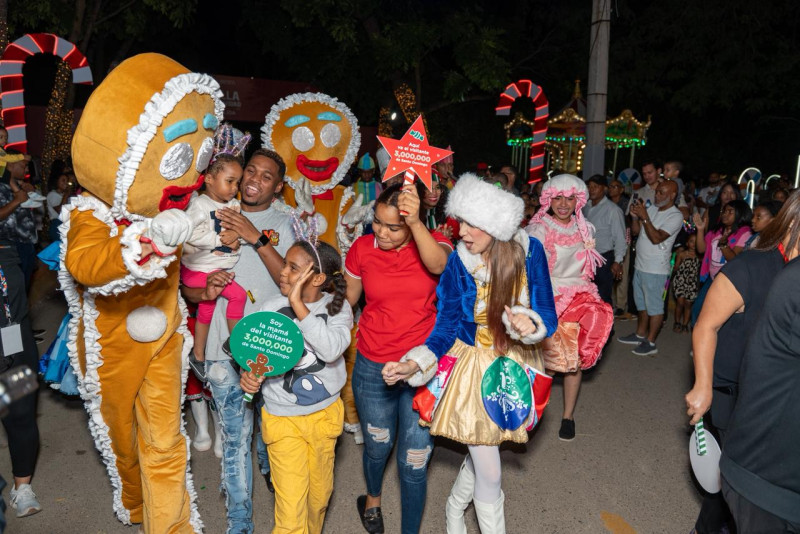 Un equipo humano de más de 200 personas estuvieron  involucradas en la producción y el montaje