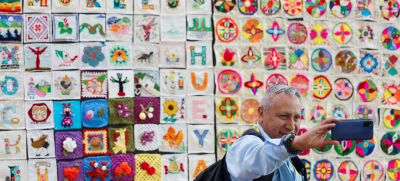 El bordado, una de las prácticas “más ancestrales” del país.