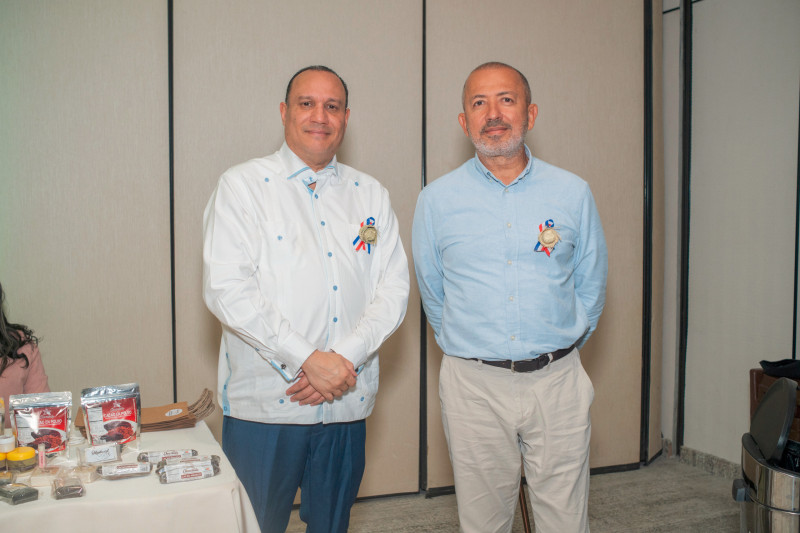 Gustavo Cruz y Jack Astacio.