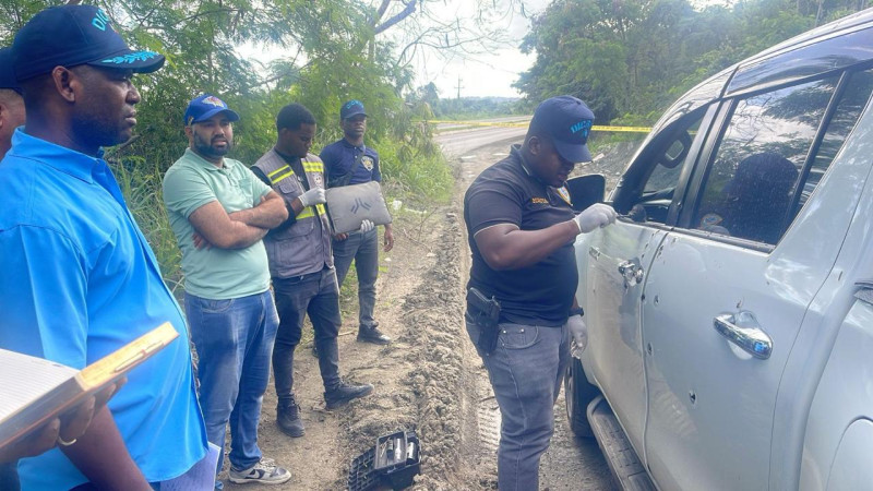 Policía Nacional y Ministerio Público investigan muerte de pareja en Tireo, Constanza.