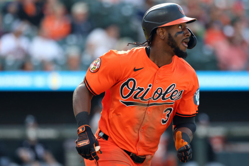 Jorge Mateo se muda desde los Orioles hacia los Bravos.
