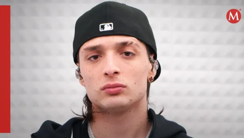 Cantante mexicano Peso Pluma