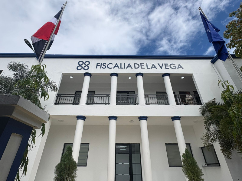 Fachada de la nueva Fiscalía de La Vega.