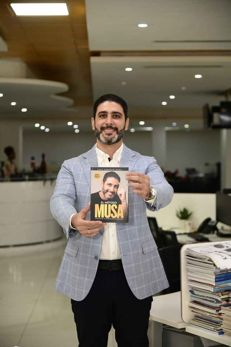 “El Método Musa”, sistematiza en 12 pasos su experiencia de transformación aplicada al liderazgo empresarial.
