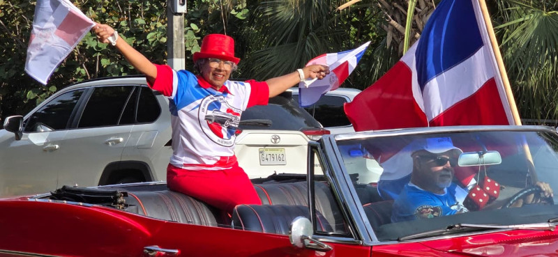 Las emociones afloraron durante todo el recorrido por el Malecón de Santo Domingo.