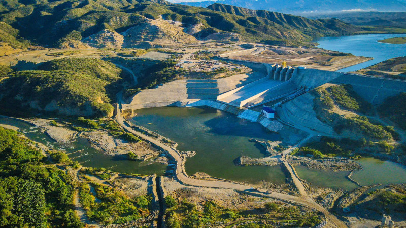 La presa de Monte Grande se concibió como un proyecto múltiple para riego, energía y agua potable.