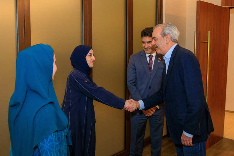 Luis Abinader, llega a Dubái para participar en Cumbre Mundial de Gobierno 2026.