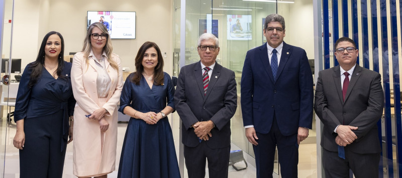 Magdalena Jáquez, Mónica Ceballos, Rebeca Meléndez, Rafael Genao, José Luis Ventura  y Joel Díaz.