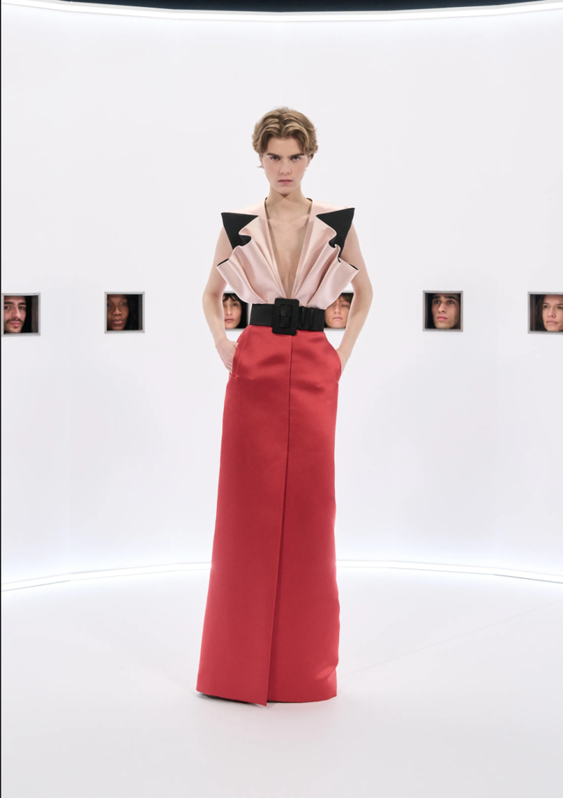 El poder del rojo: cuando la moda se convierte en un latido de vida