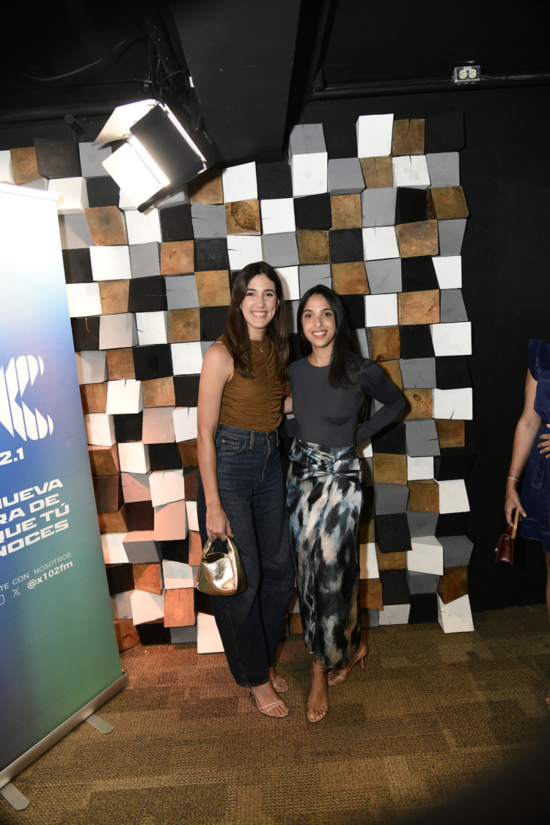 “Sin Alarma”: La nueva voz juvenil que despierta los sábados en la X102