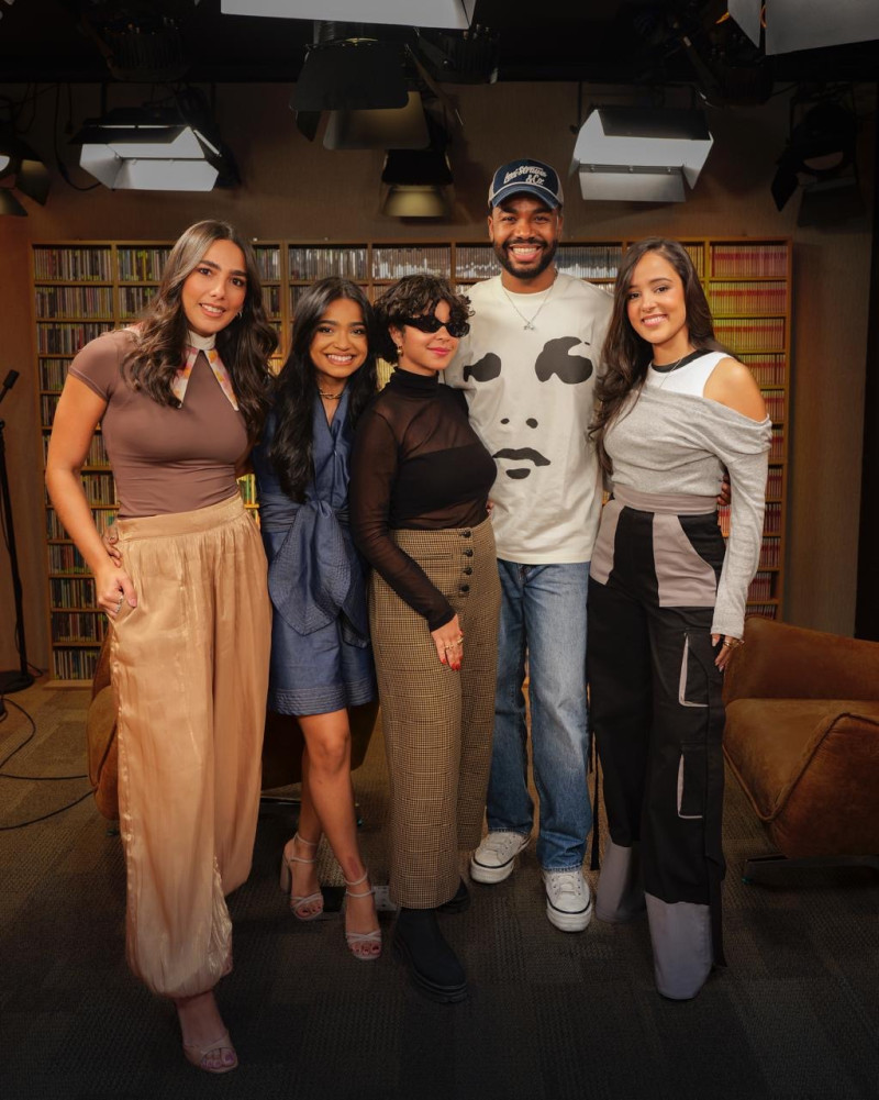 De izquierda a derecha: Gabriela de la O, Arlenee Gutiérrez, Anne Valdez Nin, Luis Miguel Valdez y Sophia Sanabria.