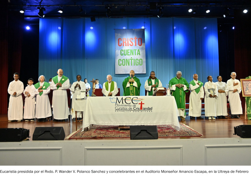 Eucaristía precedida por el reverendo padre Wander Vladimir Polanco Sánchez