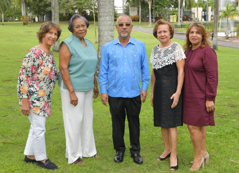 Directiva de la SDO: Milda Sánchez, Yolanda Paniagua, Máximo Gómez, Rossy Contreras y Carmen Ramírez.