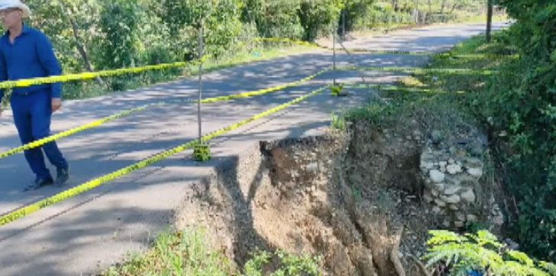 Estado en la entrada principal del municipio Villa Isabel representa peligro.