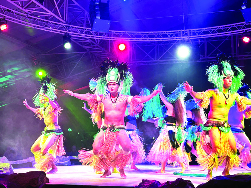 Bailarines de Kauai Luau