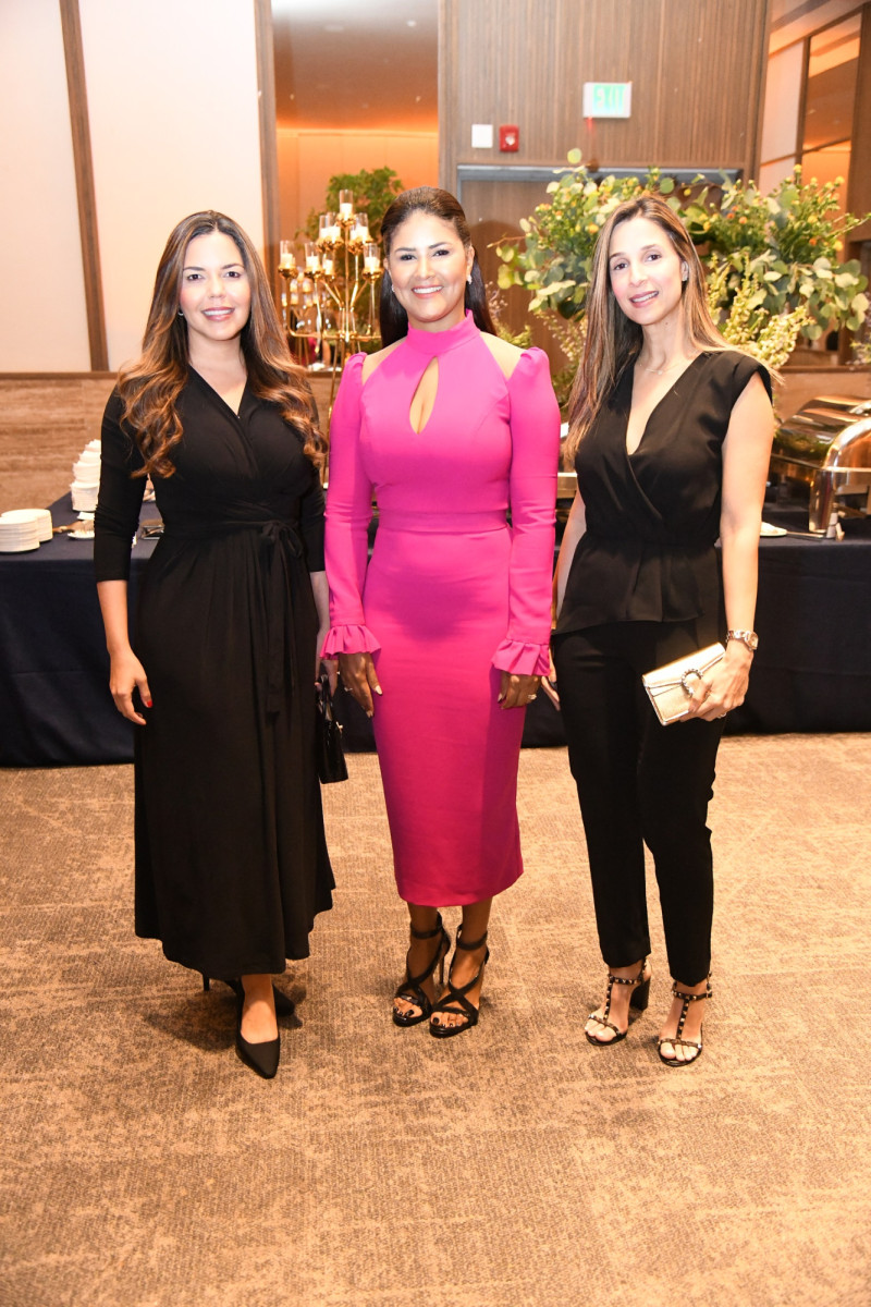 Sol Disla, Ana Aracelis Frías y Carolina Guzmán.