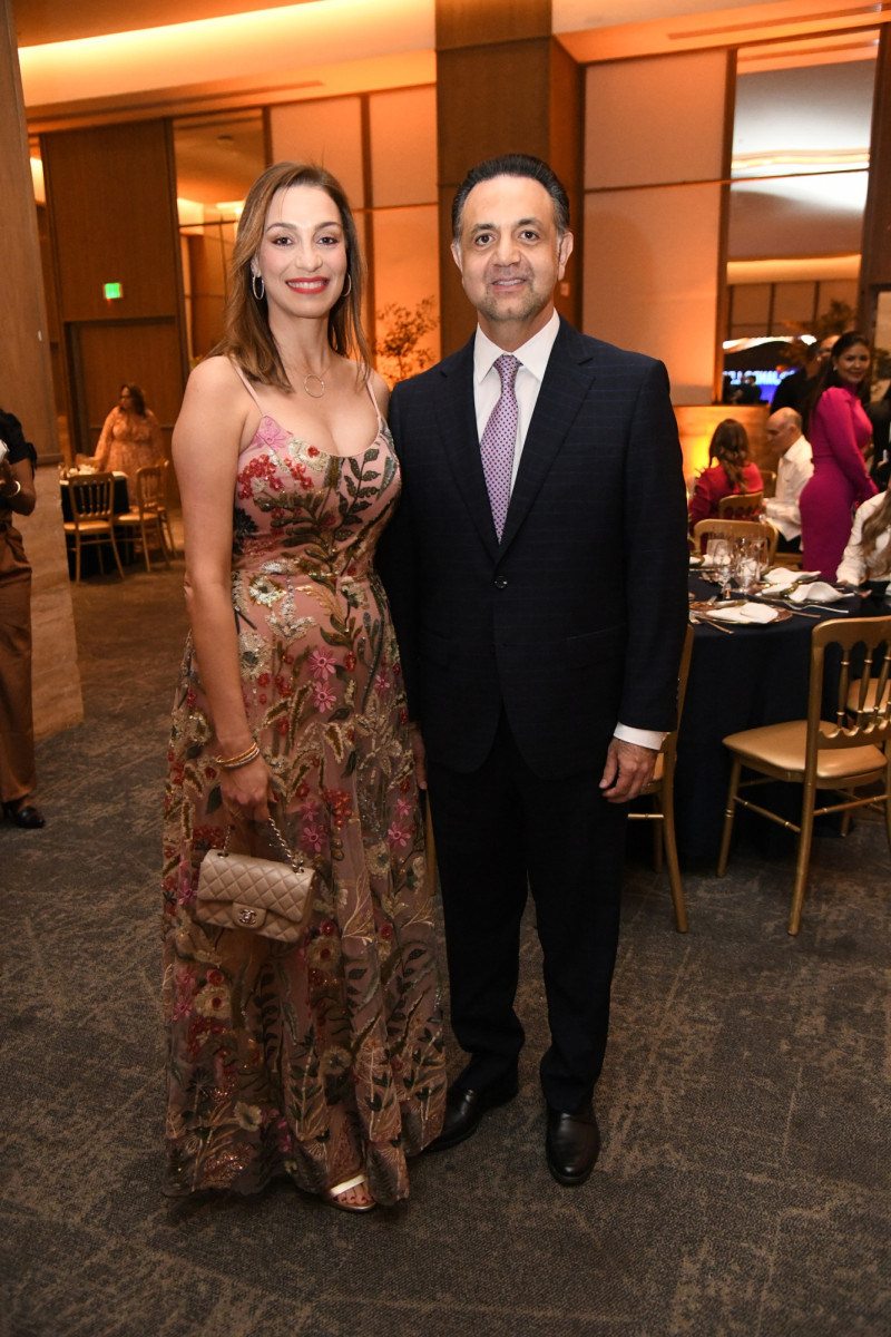 Maité Hermida de Feiz y Hamid Feiz.