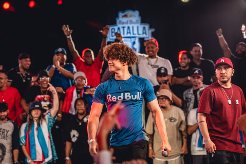 Éxodo Lirical durante su presentación en la Final Centroamérica Batalla Red Bull en Santo Domingo, República Dominicana, el 3 de septiembre de 2022.