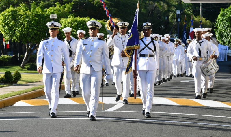 Con espíritu de servicio, la Armada de República Dominicana cumple su sagrada misión de defender la soberanía de la nación.