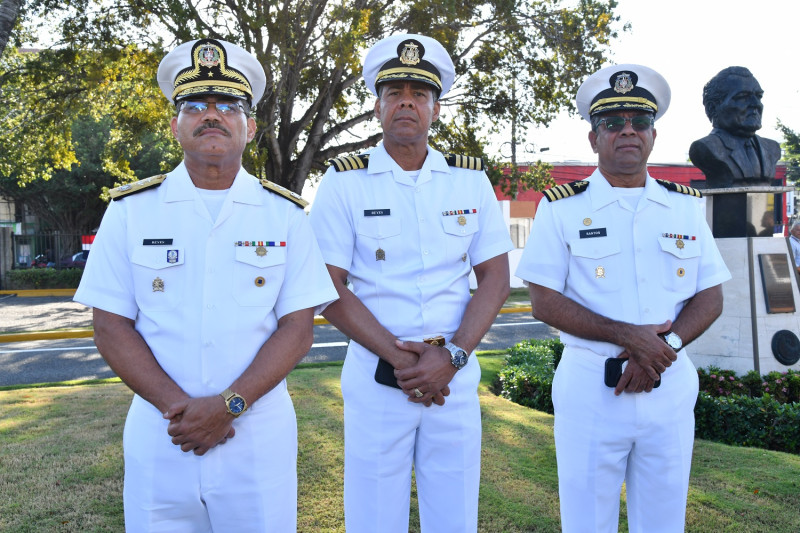 Damián Reyes, Ricardo Reyes y Víctor Santos