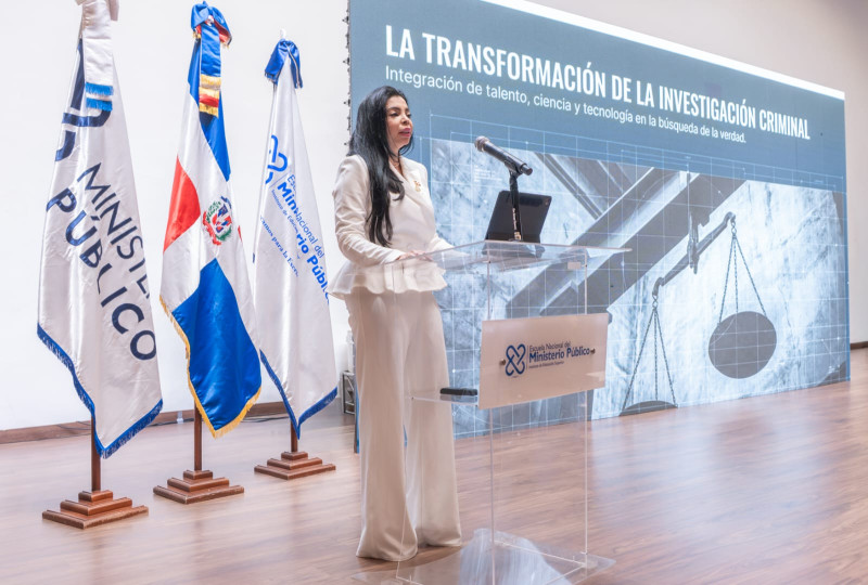 La procuradora general de la República, Yeni Berenice Reynoso