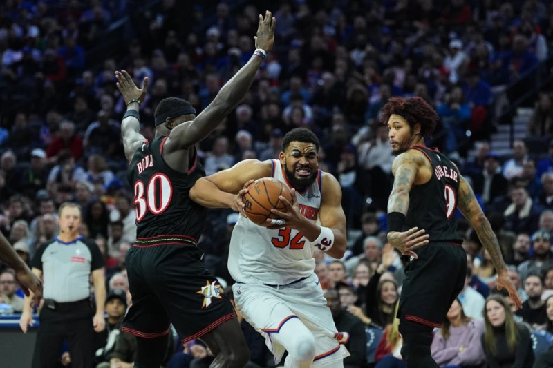 Karl-Anthony Towns es uno de apenas cinco jugadores con promedios de al menos 20 puntos y 10 rebotes en la liga.