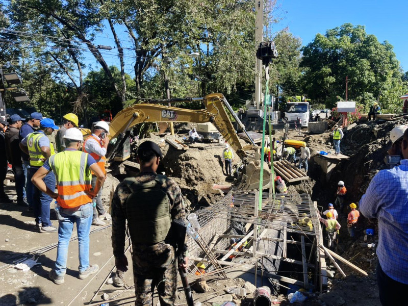 Las familias que perdieron sus viviendas esperan que las autoridades las compensen.
