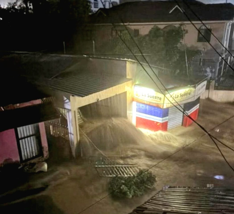 Inundaciones registradas en Puerto Plata y Espaillat.