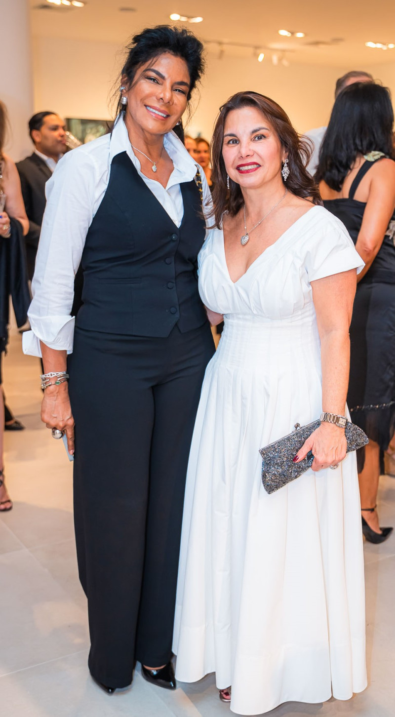 Xiomara Alcántara y Mary Frances Attías.