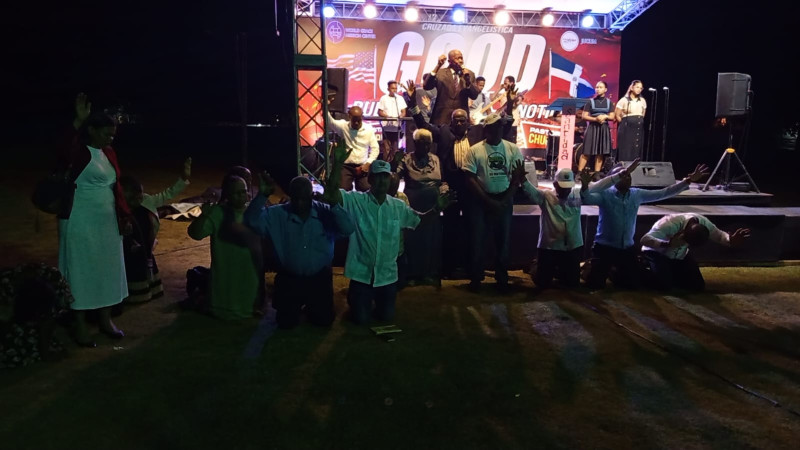 Residentes de La Cuaba realizaron una concentración para pedir a Dios no se construya una planta de valorización en la zona.