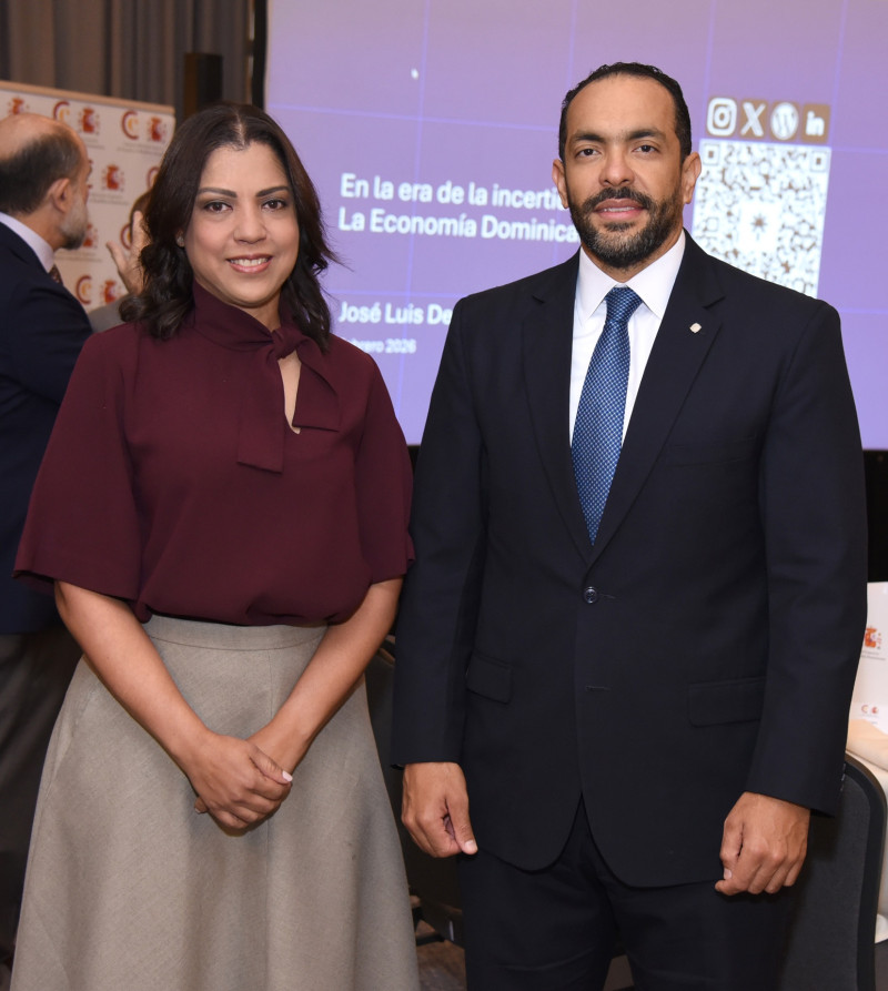 Carmen Heredia y Kelvin Pimentel