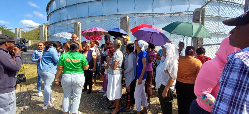 Los comunitarios protestaron por falta de agua en Peravia