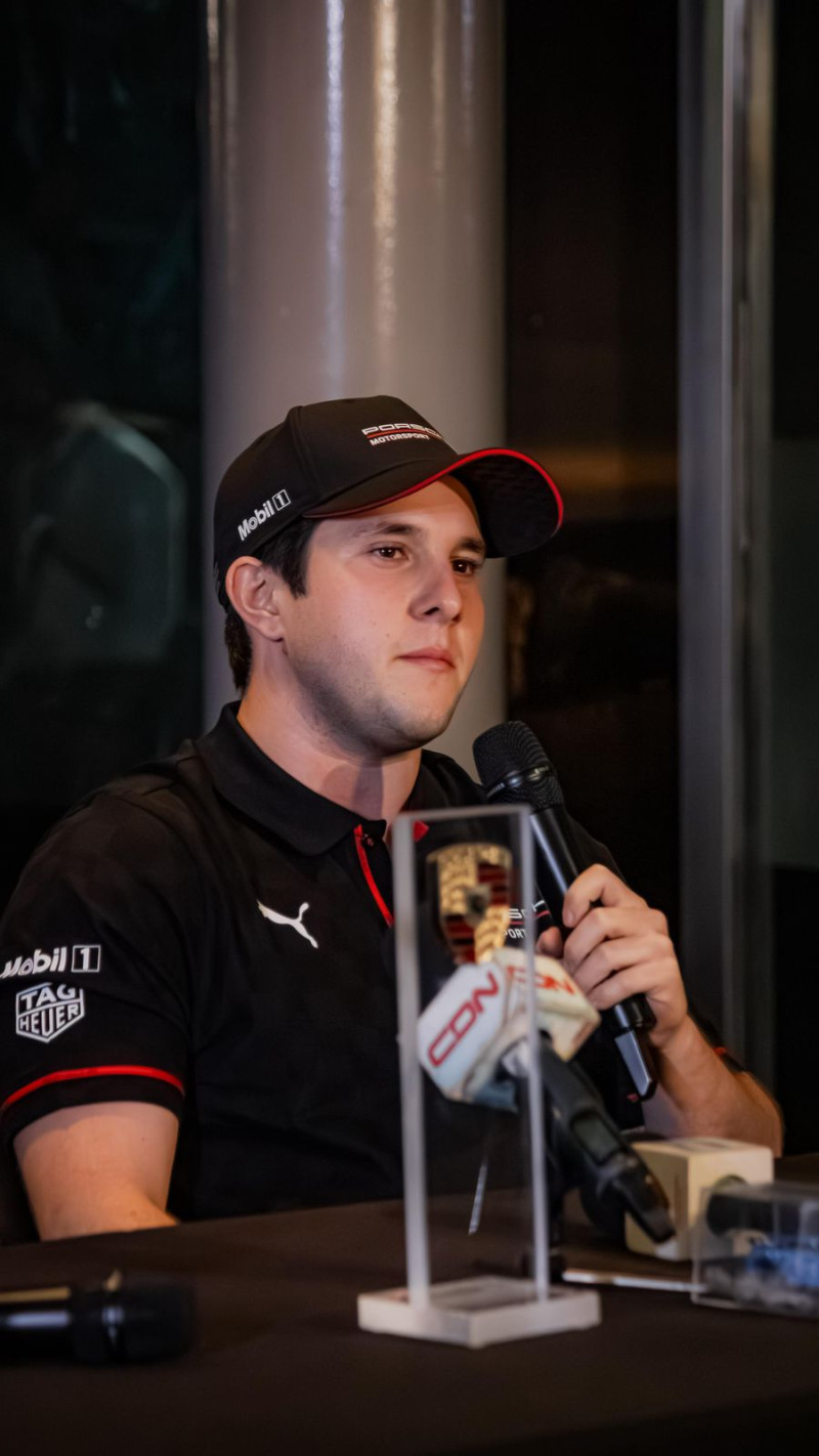 Jimmy Llibre al momento de anunciar sus planes para el temporada del 2026.