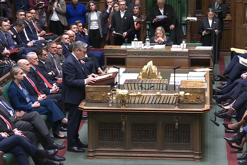 El primer ministro británico, Keir Starmer hace una declaración al parlamento sobre la situación en Oriente Medio tras las acciones de los ejércitos estadounidenses e israelíes en Irán durante el fin de semana.