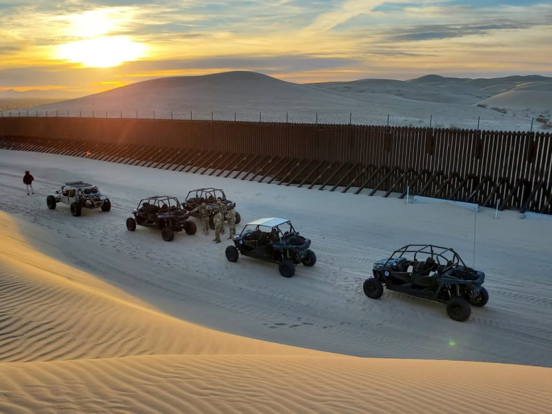 Operativo terreste en la frontera entre EEUU y México.
