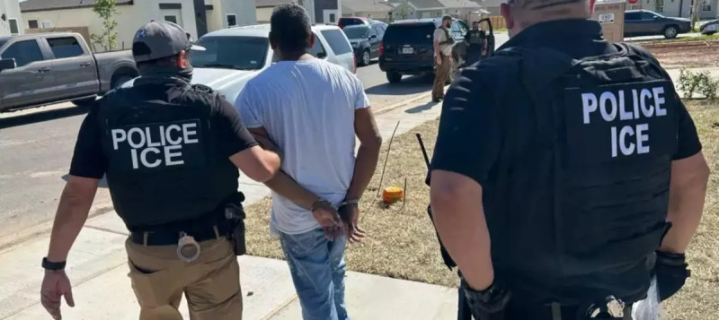 Dentro de los afectados se encuentran vendedores ambulantes, personas que asistían a citas de migración e incluso estudiantes universitarios.