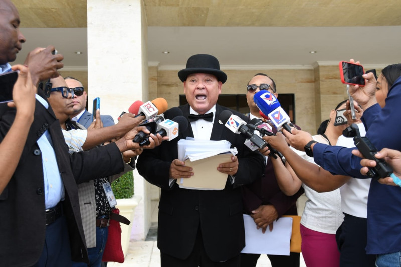 José Cristopher, candidato presidencial independiente desde 2020.