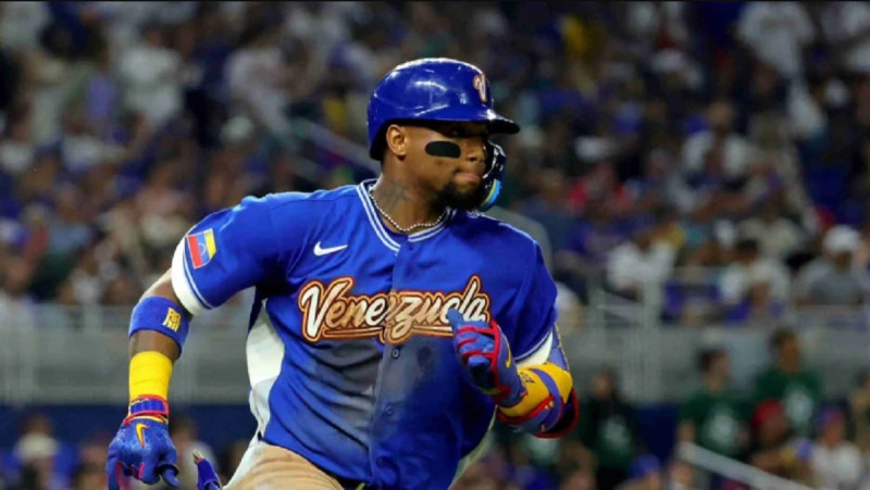 El jardinero Ronald Acuña Jr, el astro del equipo de Venezuela.