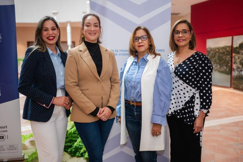 Johanna Palmo, Crisolia Grullón, Fanny Martinez y Yesenia Toribio