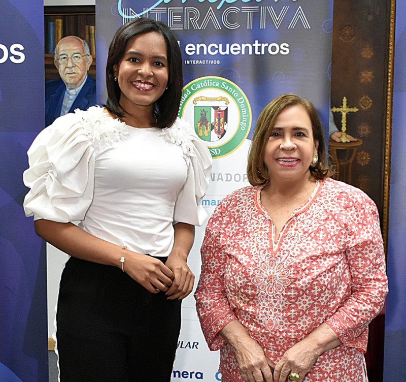 Vanessa Durán y Mirna Pimentel.