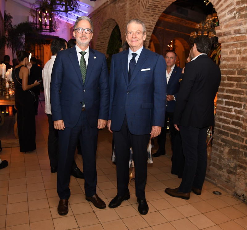 Mario Pujols y Richard Arostegui.