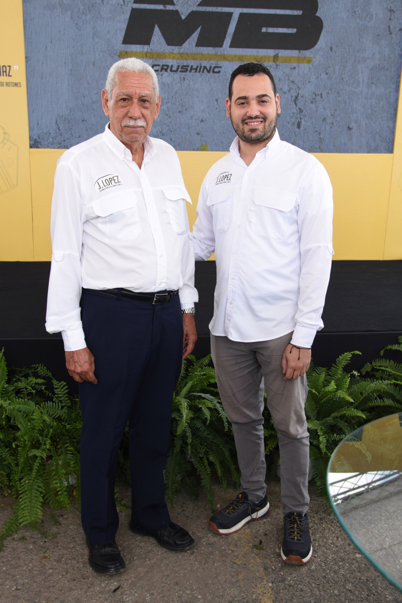 Santiago Jimenez y Yoryi Avivarán