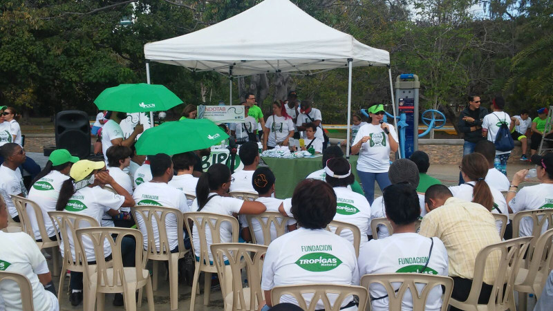 Lucy creó una fundación para ayudar a personas con trastorno bipolar