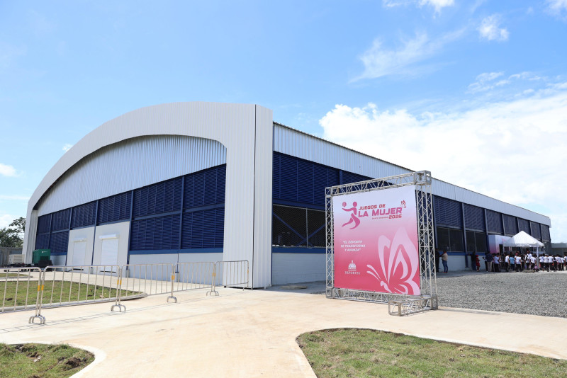 Vista panorámica del multiuso inaugurado ayer por el primer mandatario en la Ciudad Juan Bosch.