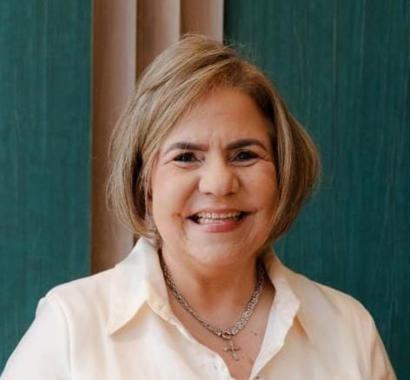 Virginia A. Pacheco, Psicóloga Clínica, Maestría en Intervención en Psicoterapias (Unibe - Universidad de Salamanca, Especialista Cognitivo Conductual (Alamoc)