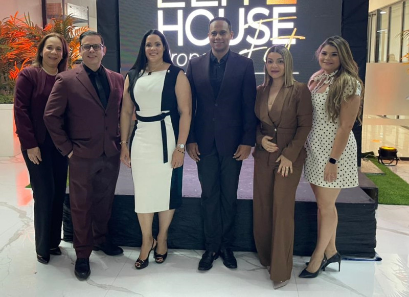 Lisselotte Caminero, Jimmy López,  Zaira Veras, Ariel Castillo, Berenice Zapata, Yohamily Báez