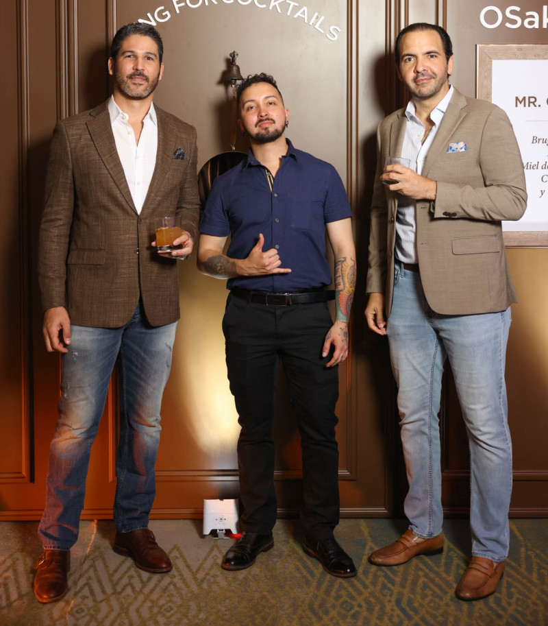 Leonardo Del Monte, Brayan Hernández  y Miguel Toirac.