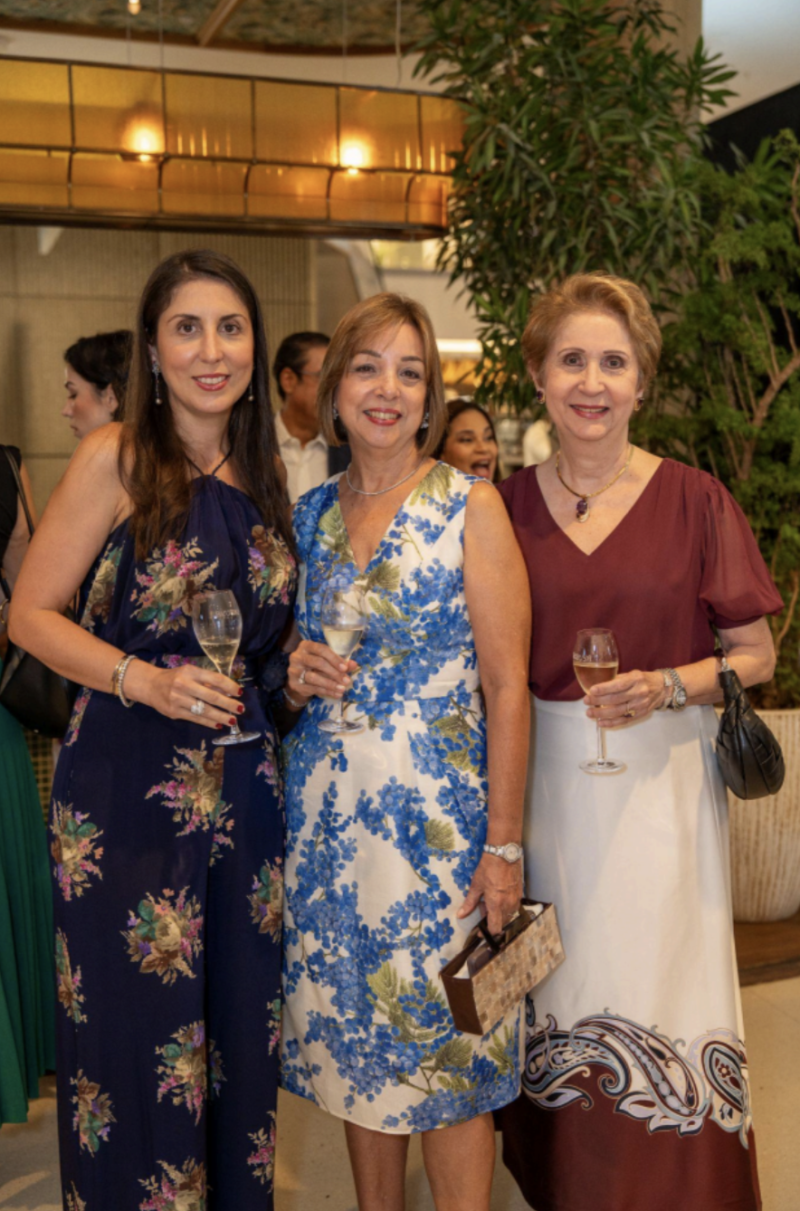 Maika Trueba, Magocha de Ariza y Jaqueline Pou