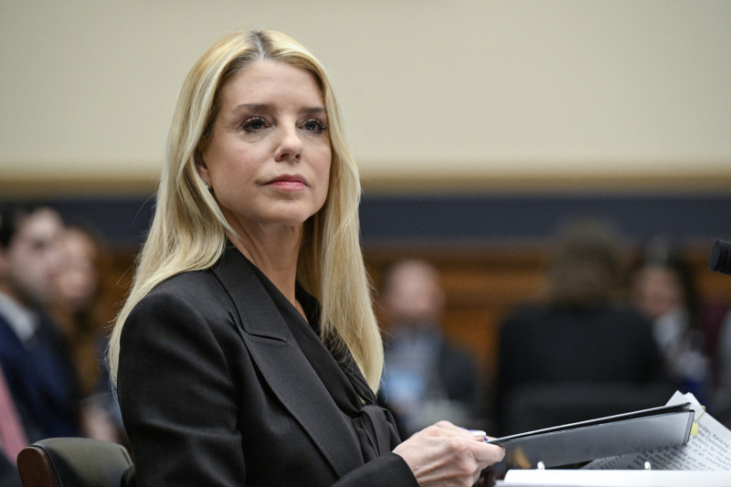 Pam Bondi, comparece ante el Comité Judicial de la Cámara de Representantes en una audiencia sobre la "Supervisión del Departamento de Justicia", el 11 de febrero de 2026.