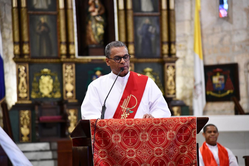 El reverendo padre, Juan Evangelista Rivas Morillo.